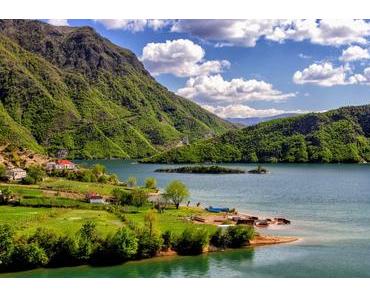 Comment bien préparer un premier voyage en Albanie ?