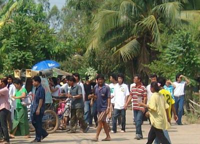 SONGKRAM,l'adieu aux armes...