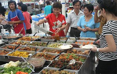 BANGKOK,un dernier tour de marché avant l'ISAN..