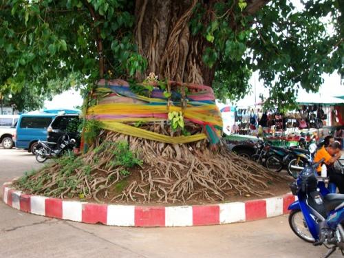 Sur les rives du MEKHONG,Mukdahan....