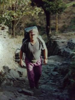 Vers les sources du Gange ! (déc 91). Devprayag-Rutraprayag.