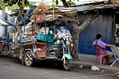 Plastique en stock en Thaïlande ! 