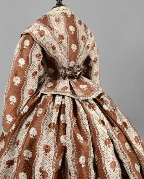 Robe vers 1855
