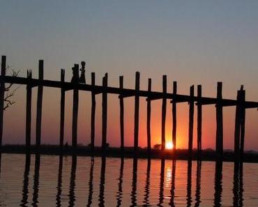 Myanmar : le plus long pont de teck du monde