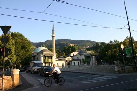 Bosnie : Sarajevo entre plaies ouvertes et renaissance