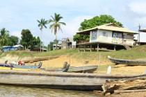 Suriname : le Maroni, un fleuve à contre-courant