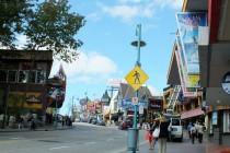 Chutes du Niagara et fête foraine : le grand bazar