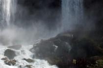 Chutes du Niagara et fête foraine : le grand bazar