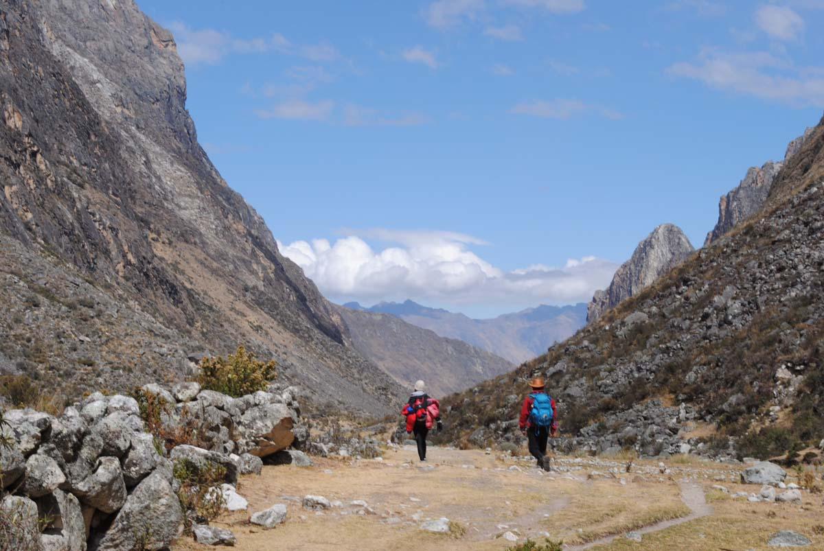 Cest parti pour un trek dans la Cordillère des Andes