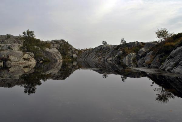 La nature paisible - Preikestolen