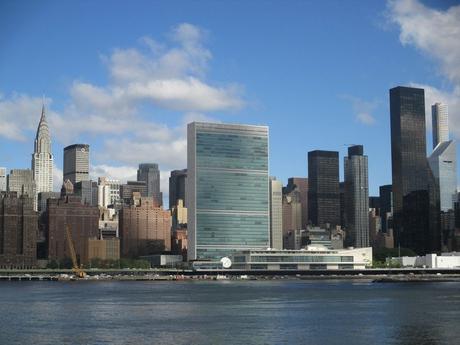 Nations Unies depuis East River