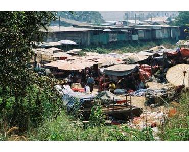 FerDex en scooter (1ère partie) Mae Sot .