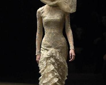 Une poire en robe de mariée