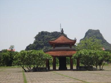 temple Ding Tiên Hoang Vietnam