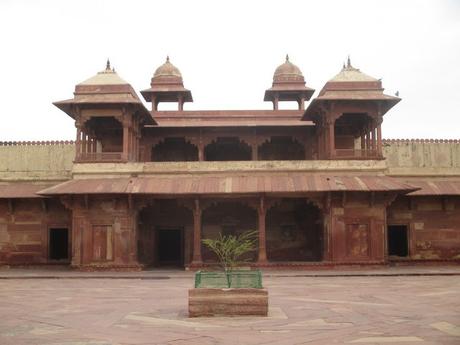 Diwan - I- Am Fatehpur Sikri