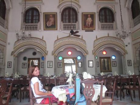 salle de restaurant hôtel Alsisar Haveli