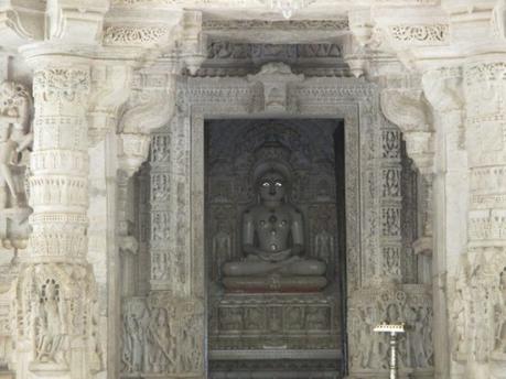 divinité temple Ranakpur