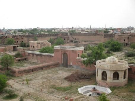 vue sur jardin Fort de Junagarh