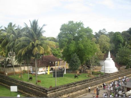 temples Kandy