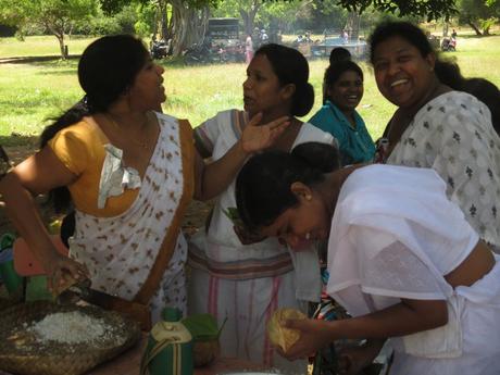 femmes cuisinières Polonnaruw