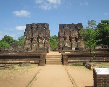 Sri Lanka, Polonnaruwa: à la découverte des grands Bouddhas