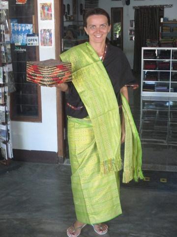nath en tenue traditionnelle Lombok