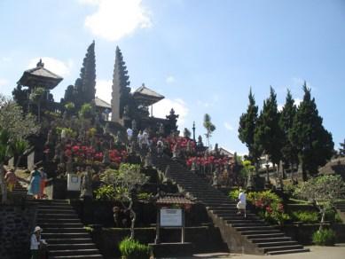 temple principal Besakih