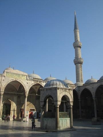 cour de la mosquée bleue Istanbul