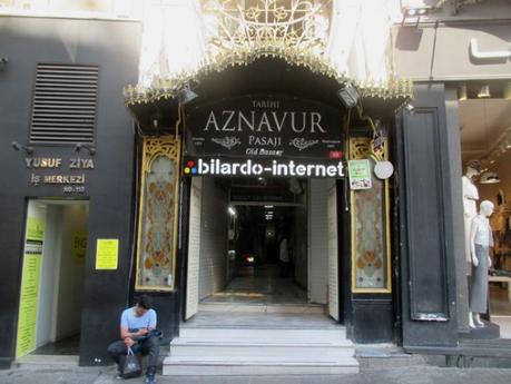 aznavur Quartier Tünel Istanbul