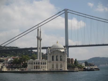 premier pont Bosphore et mosquée Ortaköy