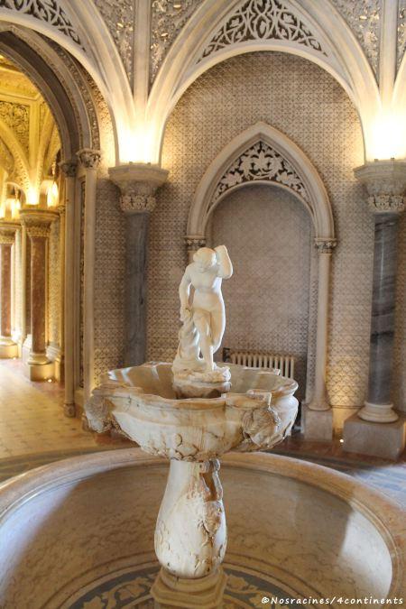 La fontaine du Hall d'entrée, Palais de Monserrate