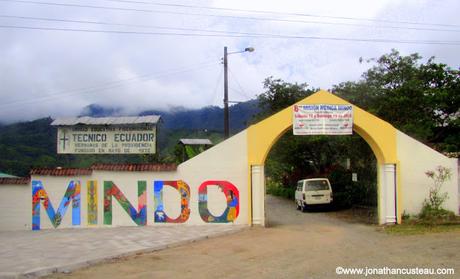 La route pour Quito avant de découvrir Mindo