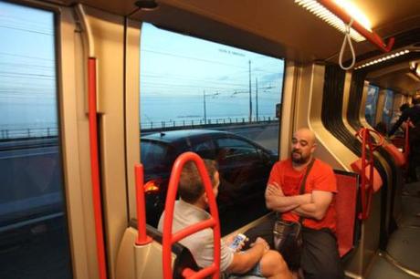 Mestre - Prima corsa del tram con capolinea Venezia