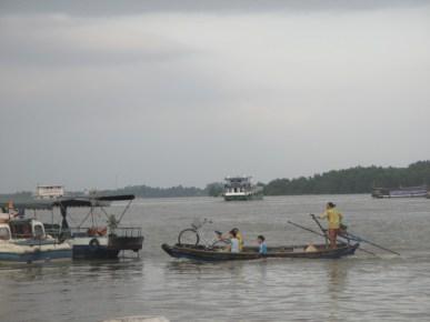 embarcations sur le Mékong Cân Tho