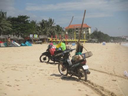 ramassage coquillages plage de Mui Né