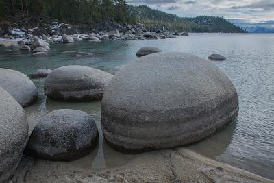 Le lac Tahoe l'hiver