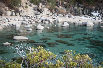 Le lac Tahoe l'hiver