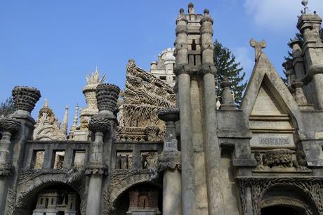 drôme hauterives palais idéal facteur cheval façade ouest