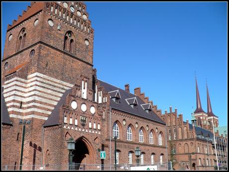 Roskilde : Des ruelles de briques chargées d’histoire