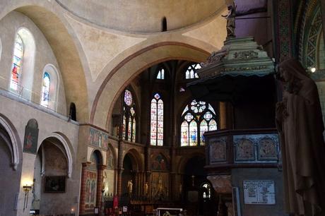 cahors vieille ville cathédrale nef