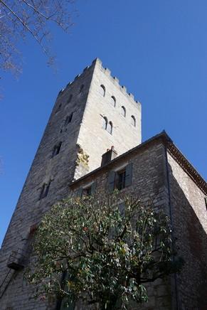 cahors vieille ville tour jean XXII