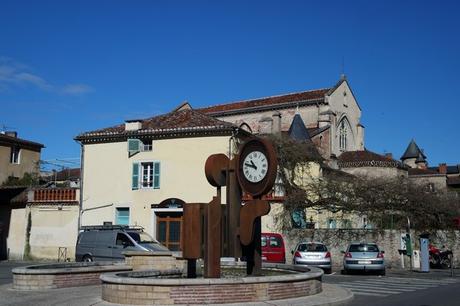 cahors vieille ville horloge monumentale