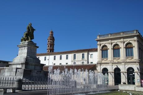 cahors office tourisme fontaine paix