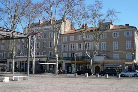 cahors place françois mitterrand