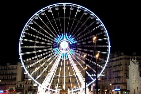 marseille vieux port grande roue nuit