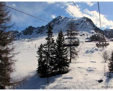 Première leçon de ski dans les Alpes