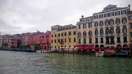 De la montagne à nos premiers pas à Venise