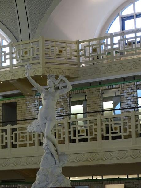 Balade en Nord, la piscine de Roubaix