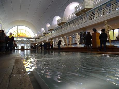 Balade en Nord, la piscine de Roubaix