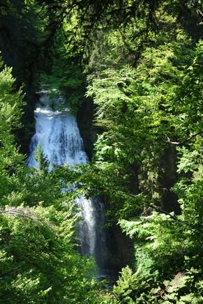 savoie randonnée balade chartreuse isère cirque saint meme cascade